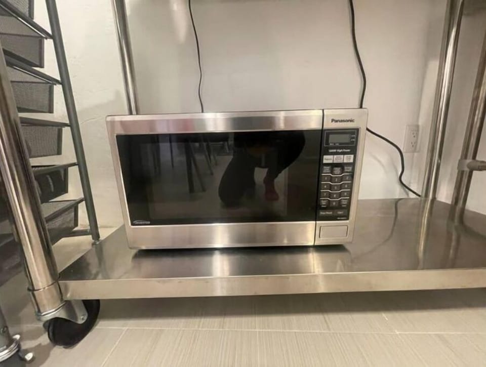 Microwave
