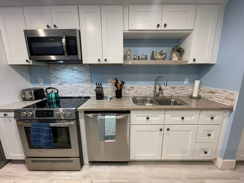 Fully renovated kitchen.