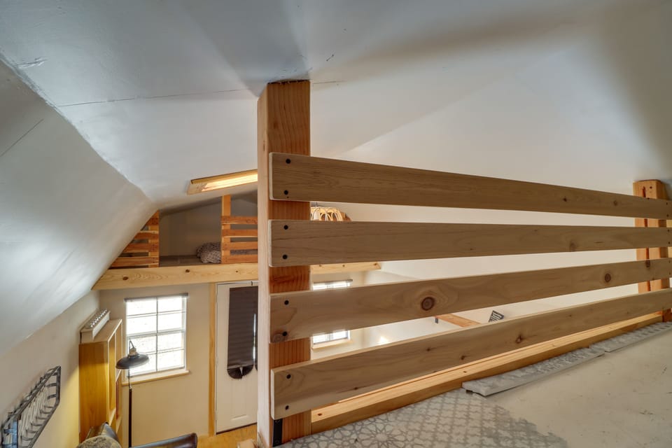 Lofts | 2 Twin Floor Mattresses