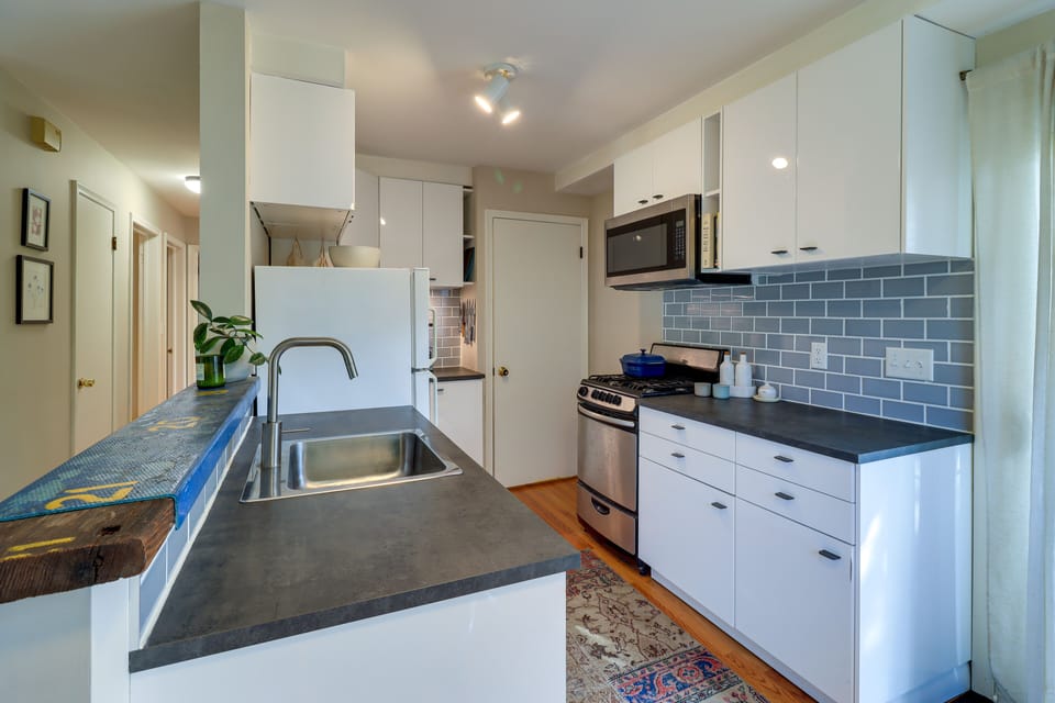 Kitchen | Coffee Maker | Blender | Toaster | Cooking Basics