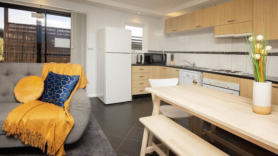 Living room/kitchen