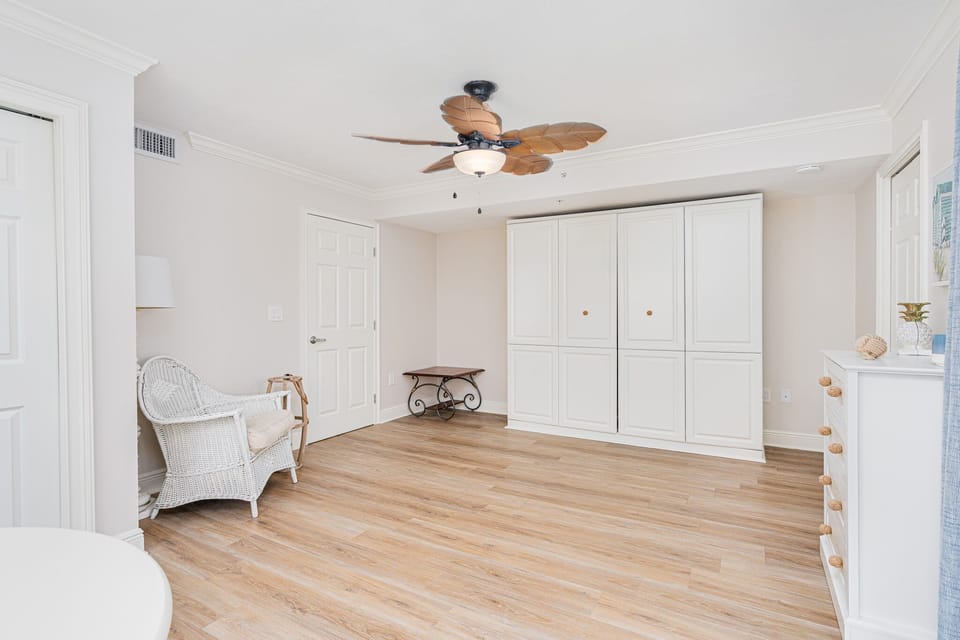 King-sized Murphy Bed