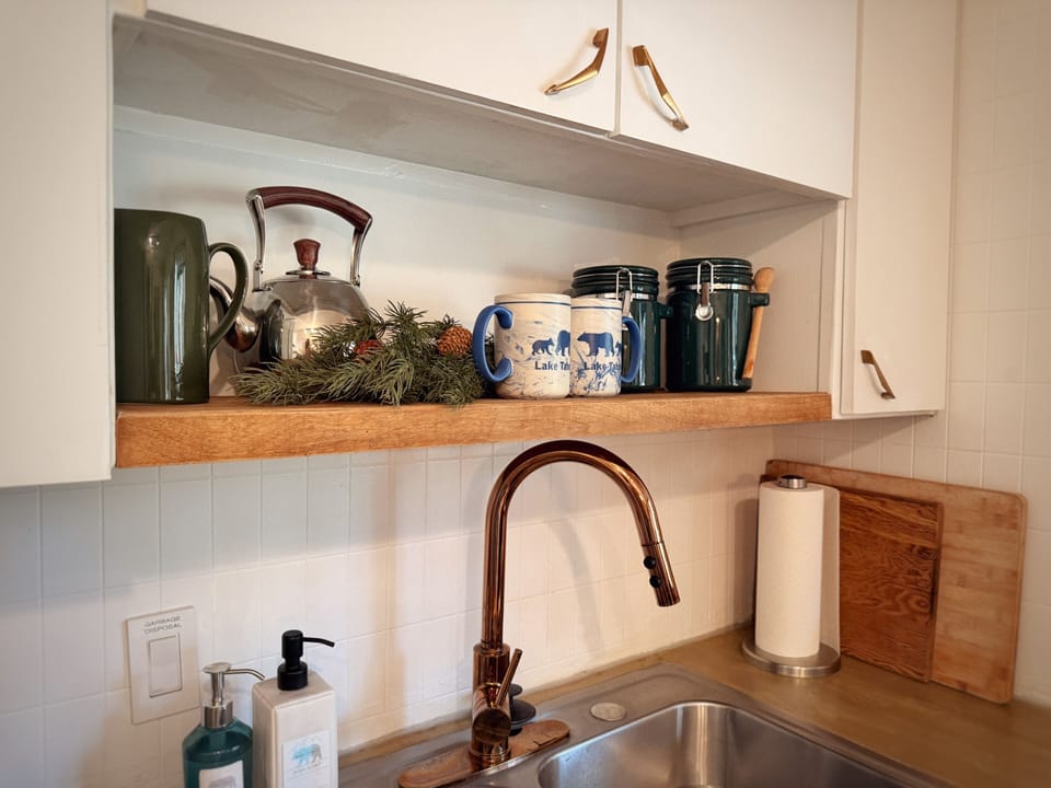 Cozy kitchen details and stylish open shelving