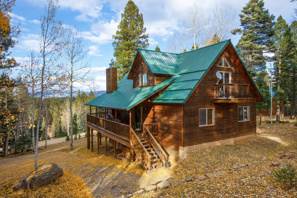 Welcome to Forest Grove - your vacation oasis