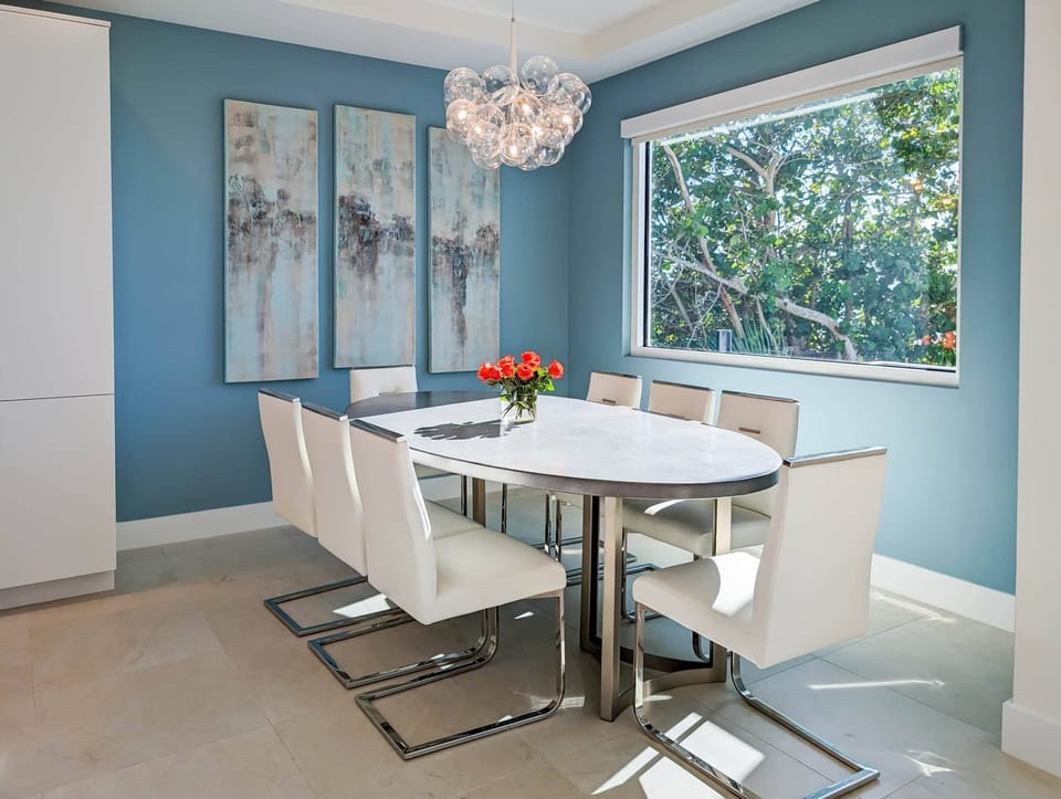 ee3ebebd-2a29-43a2-b21d-9d3b22c5e80c