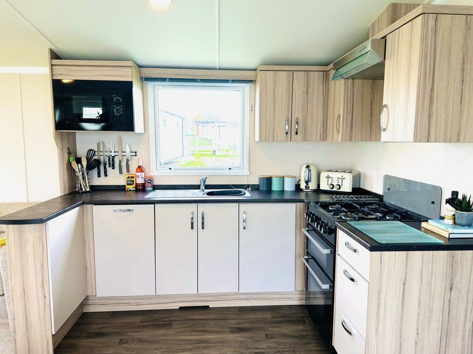 Kitchen Overview