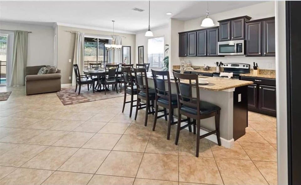 Breakfast Bar