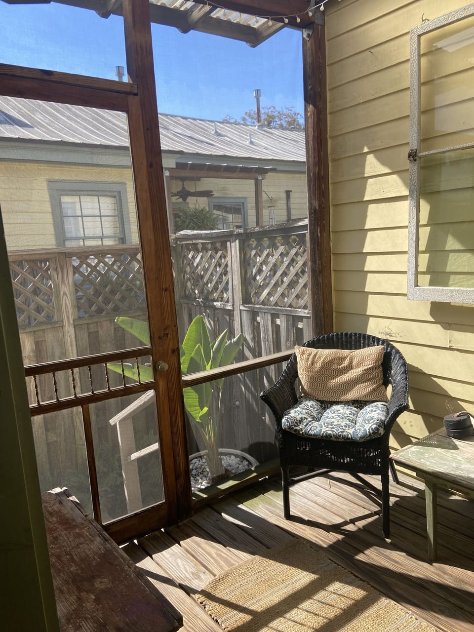 Private enclosed outdoor porch