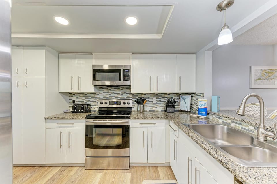 Island Time - Anna Maria Island Beach Rentals