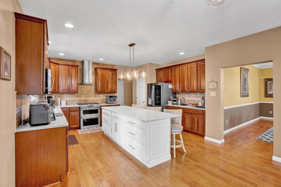 Kitchen ready for all your culinary adventures