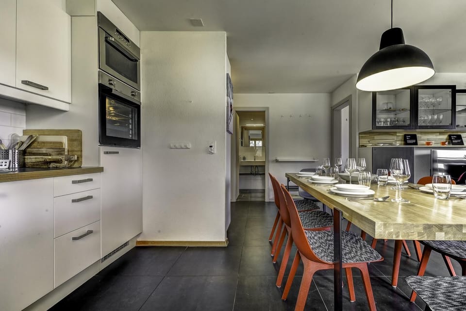Open kitchen