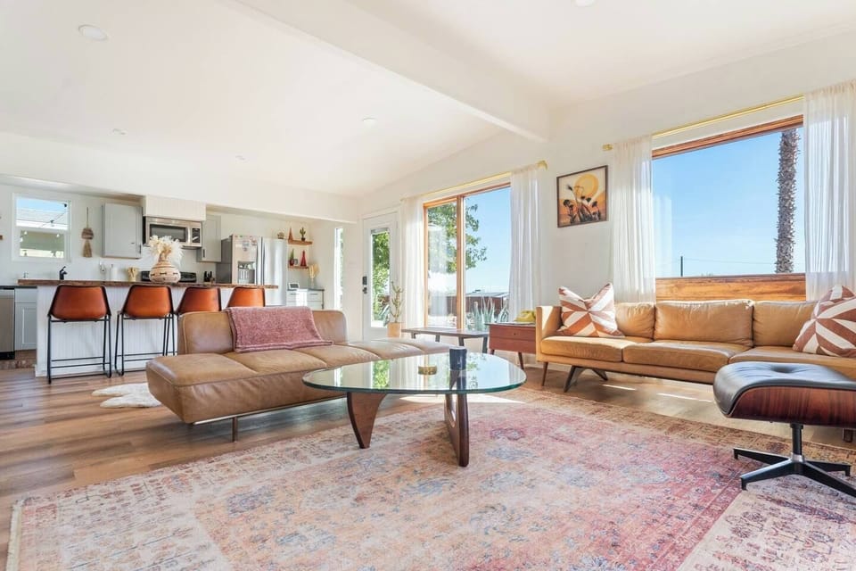 5a40ab93-3bdf-4ae0-b3be-cdd3e04d9eb3