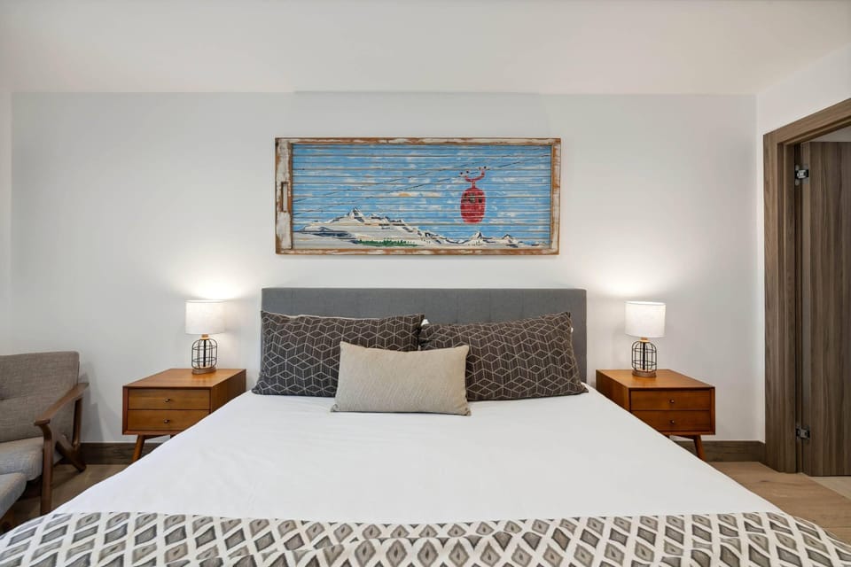 lodgeatlionshead-260-4641_53124161757_o