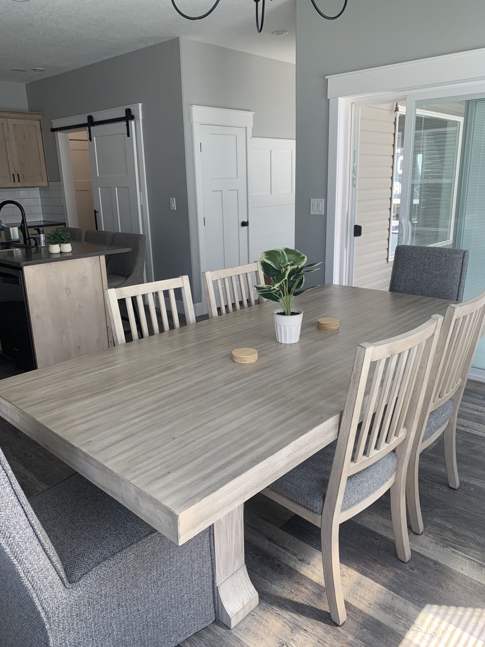 Dining Room table, seats 8