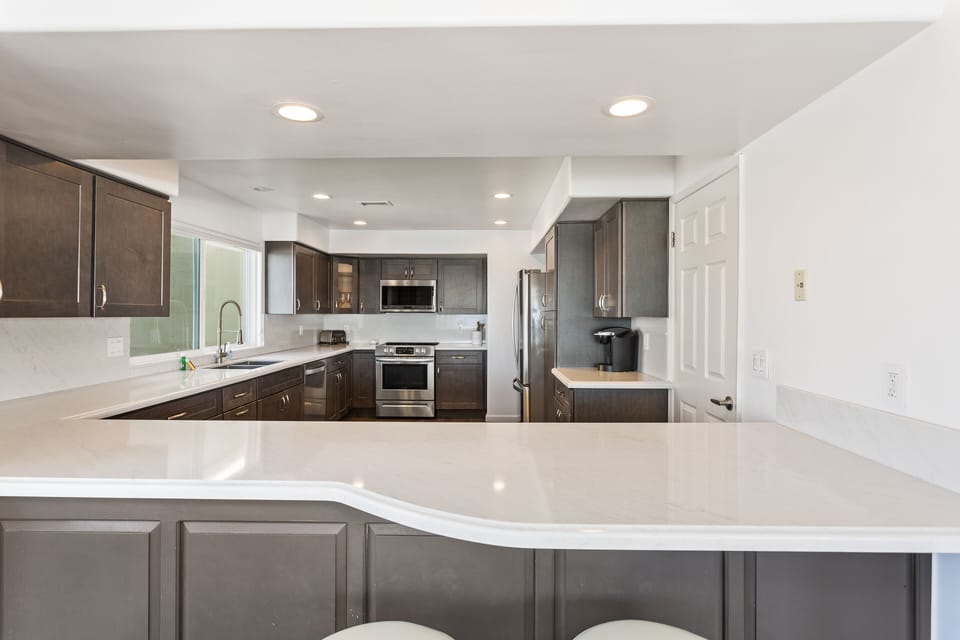 Spacious kitchen to prepare meals in