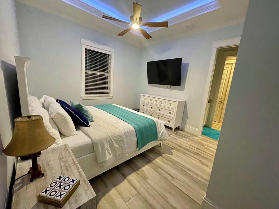 Guest Bedroom 2
Serene guest bedroom with upscale comfort with king bed.