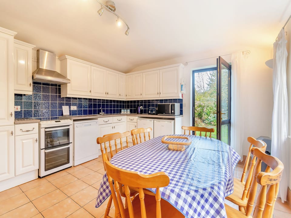 Kitchen/diner | Bramble Cottage - Brongwyn Cottages, Penparc, near Cardigan