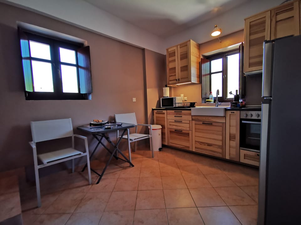 Anaroussa Villa, Fully Equipped Kitchen