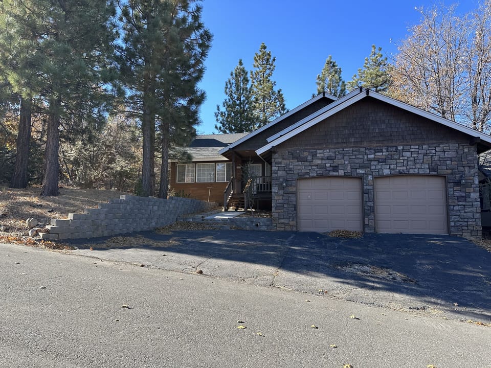 1171 Alameda Road