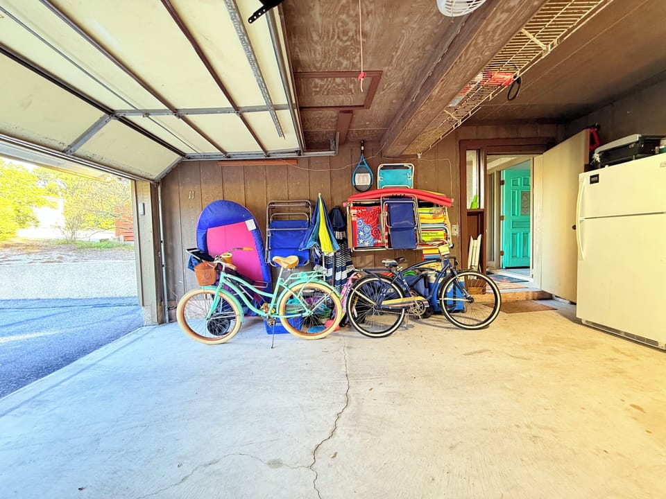 One car garage-Two Beach Cruisers