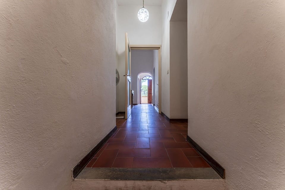 Autumn, Bedroom, Spring, Summer