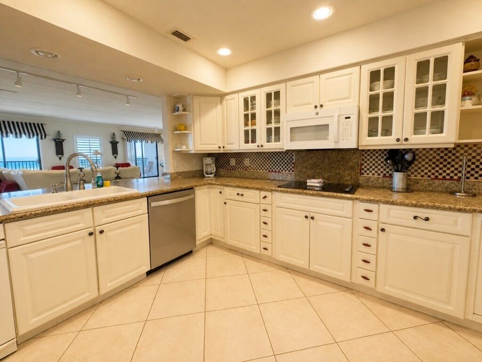 Saida1605Kitchen2