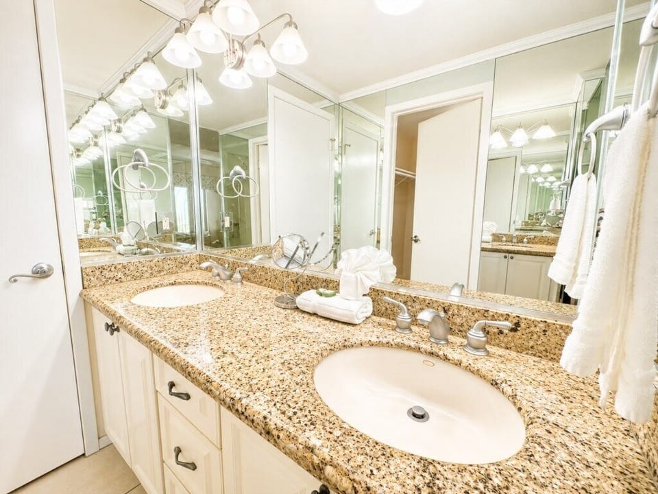 Saida1605MasterBathroomVanity