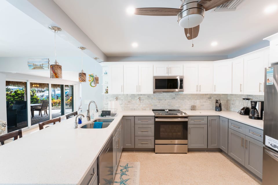 Enjoy the modern amenities of our fully-equipped kitchen