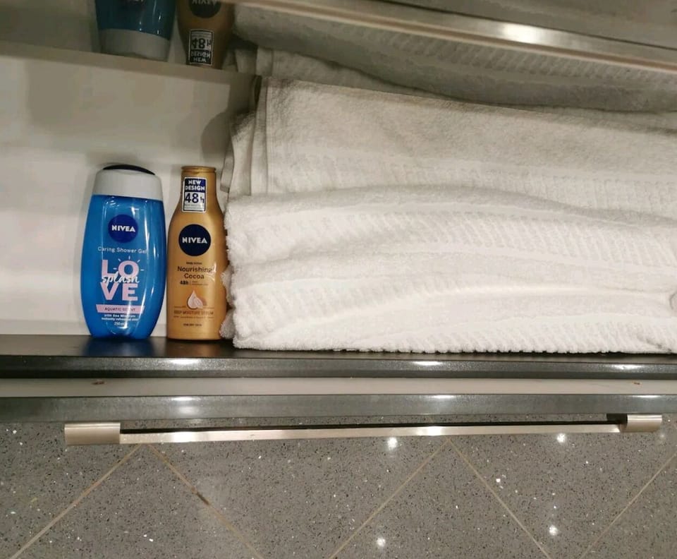 Bathroom amenities