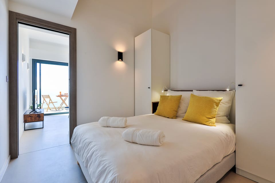 Bedroom.
Non-contractual photo