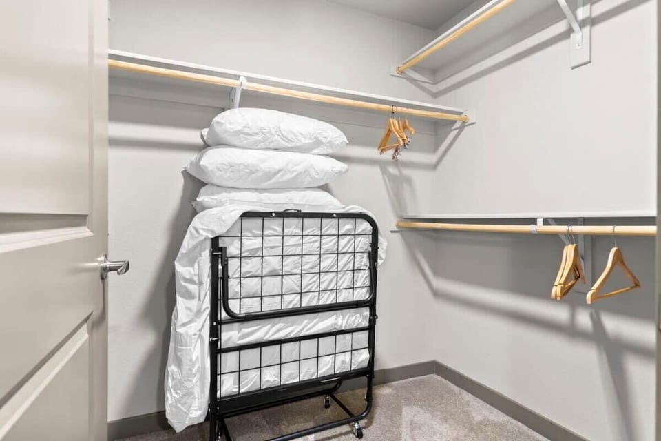 Roll out cot - twin in the closet