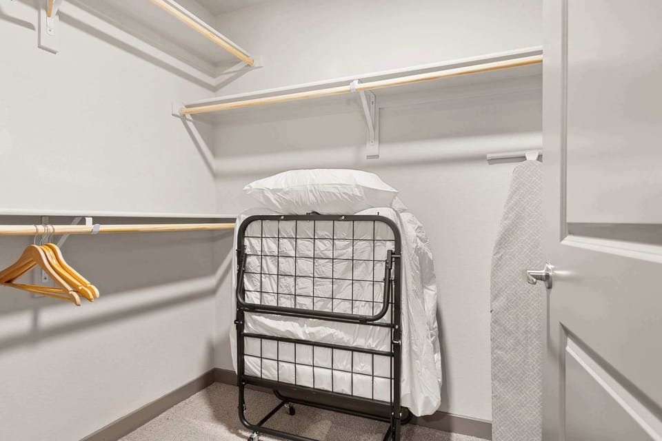 Roll out cot - twin in the closet