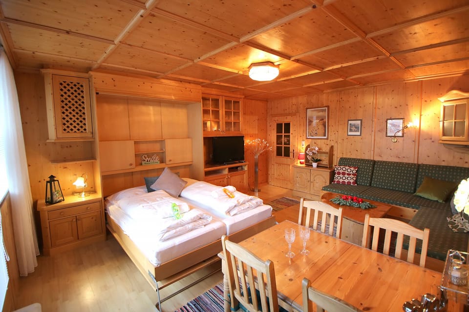 Comfortable Wall-Bed in Living Room