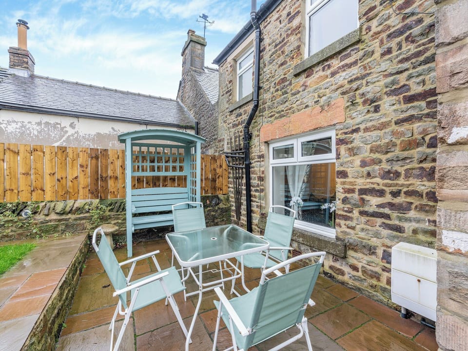 Outdoor eating area | Ivy Cottage, Stanhope