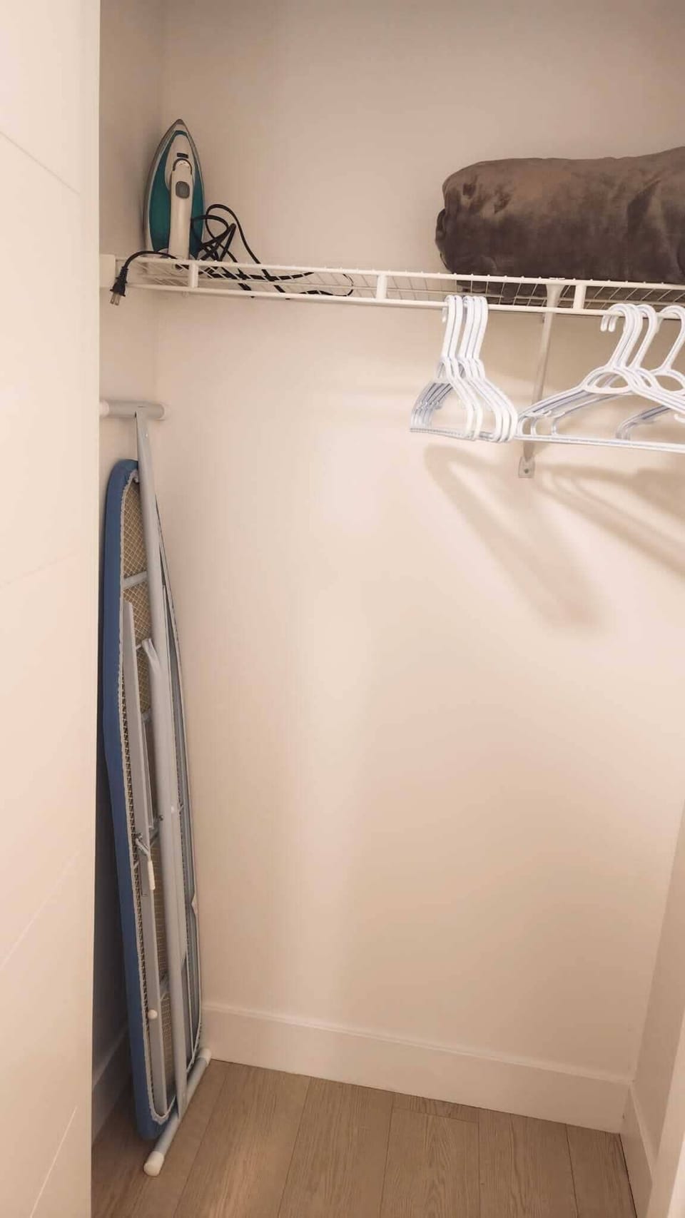 Bed room closet
