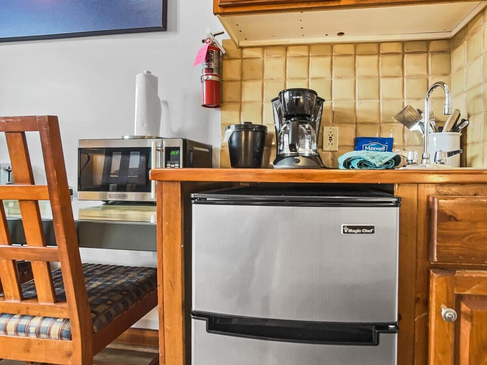 Mini Fridge, coffee maker and sink