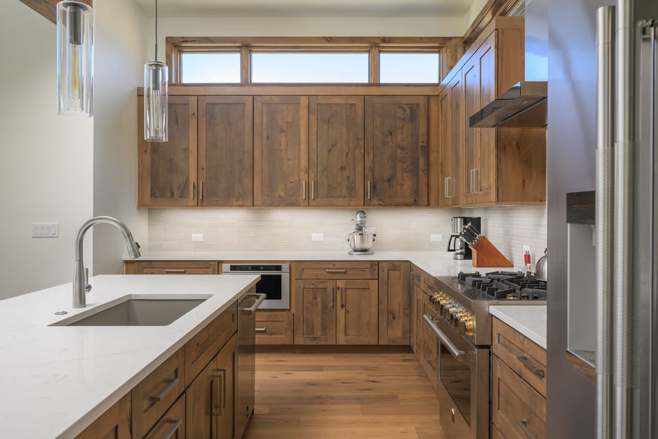 Fully Equipped Chef's Kitchen