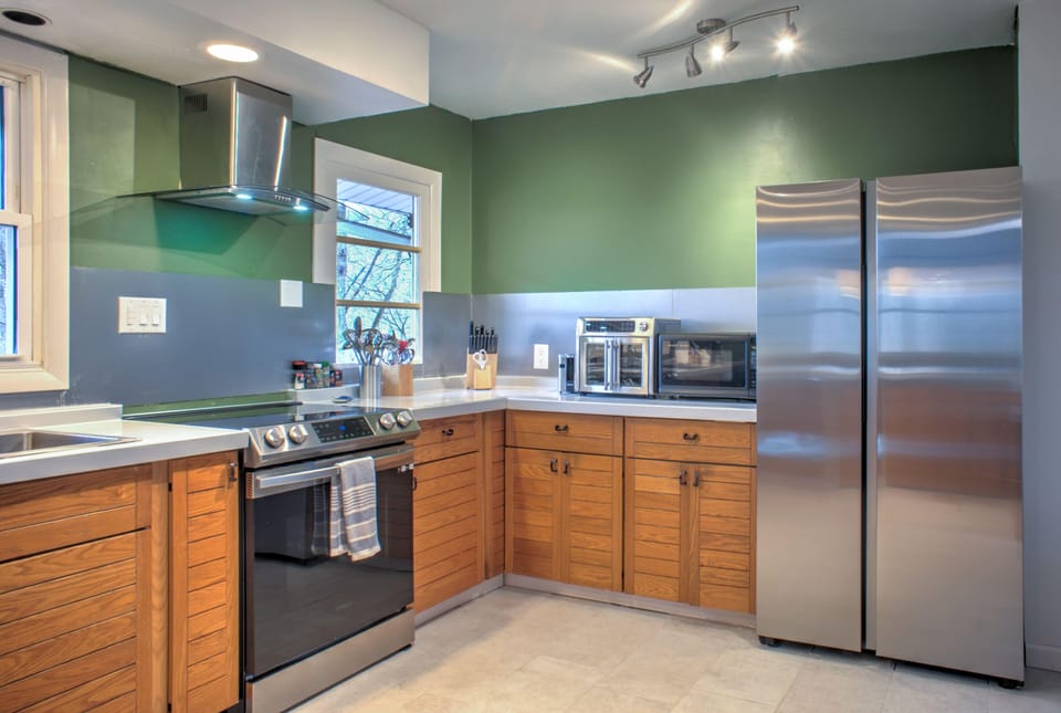Kitchen is outfitted with an Induction Range