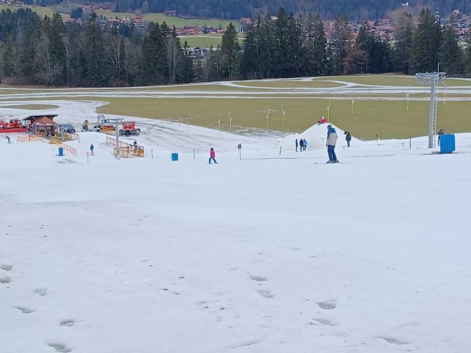 Snow and ski sports