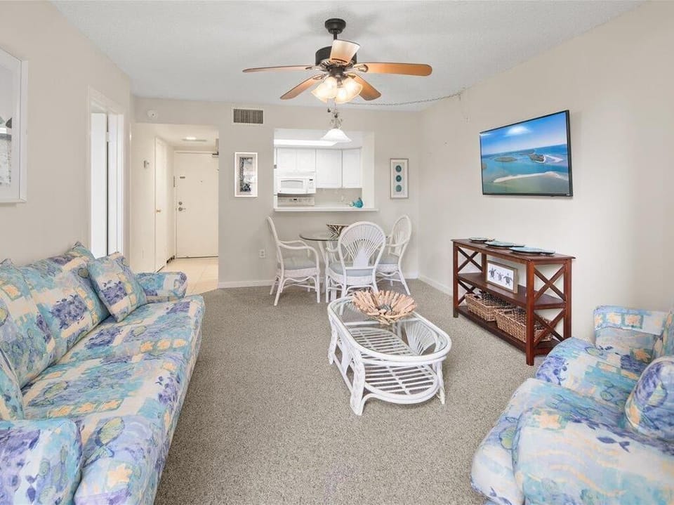 Open Living Area