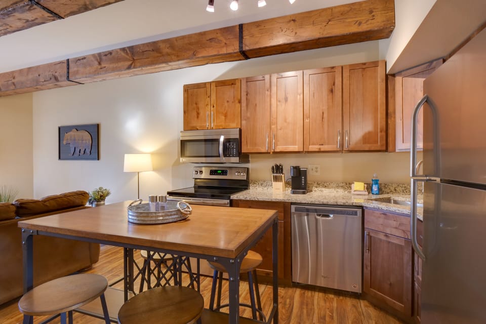 Open Kitchen