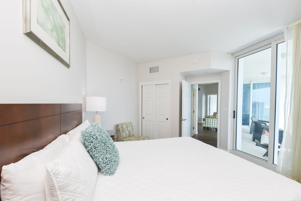 The Palms of Destin 21215 - Guest Bedroom