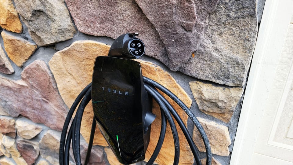 Universal EV charger 