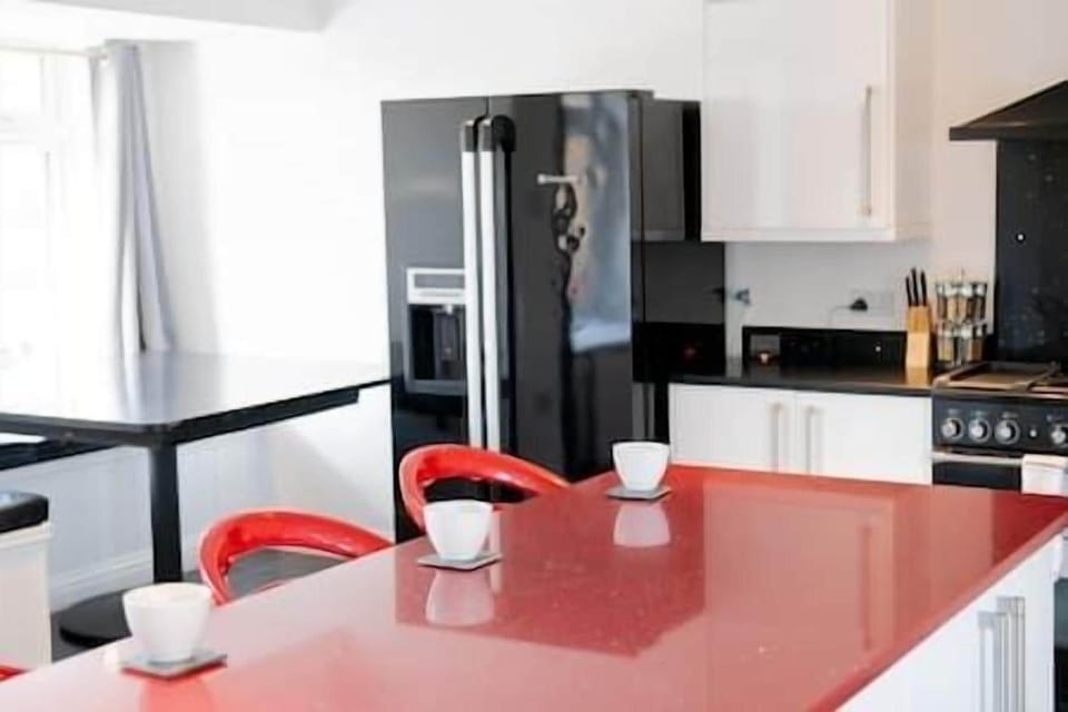 Kitchen and Breakfast Nook