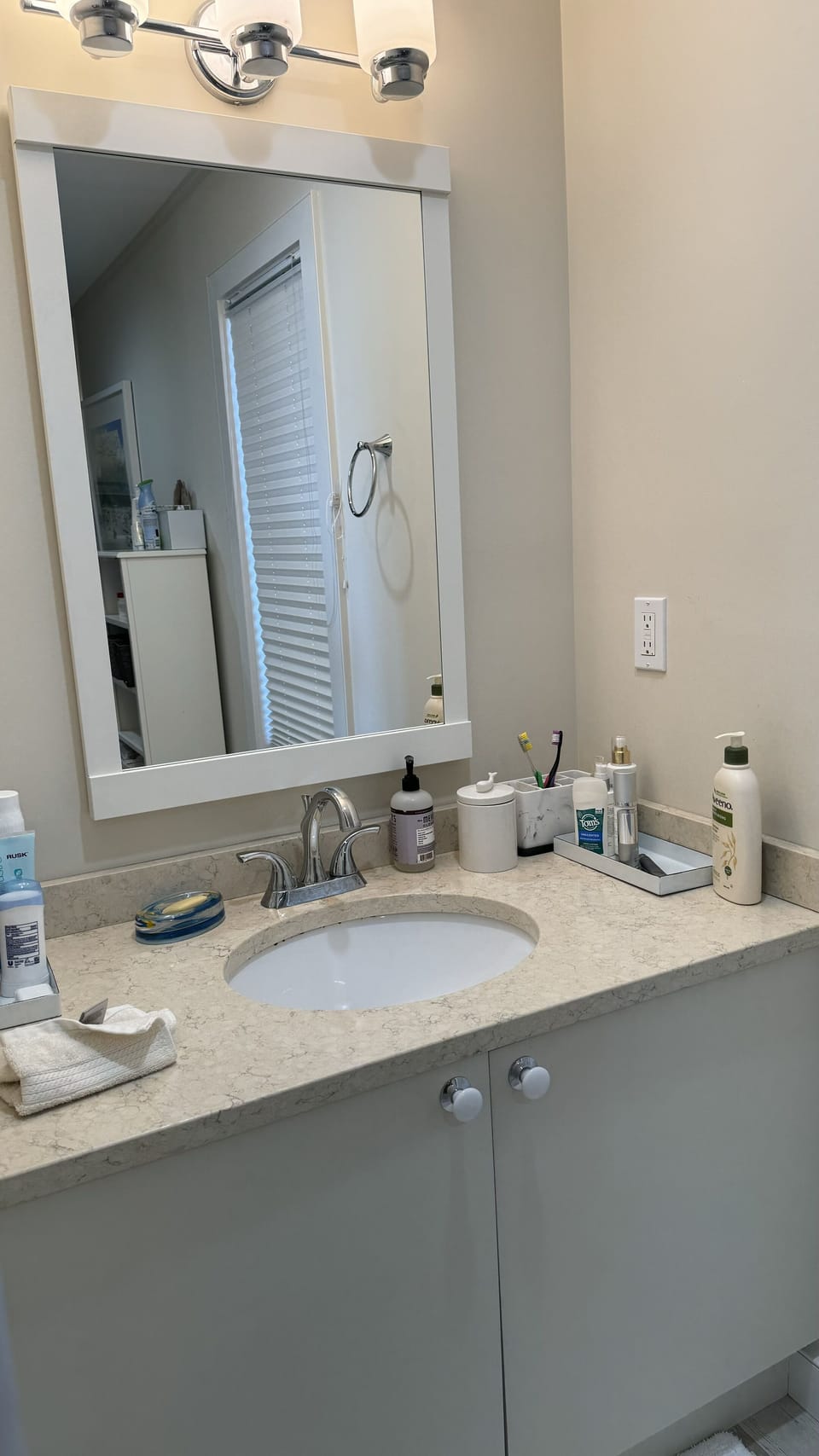 3rd floor master bathroom