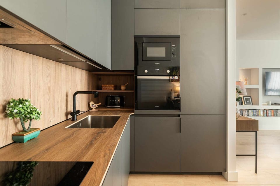 Kitchen or kitchenette