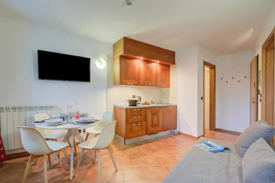 Living and dining room