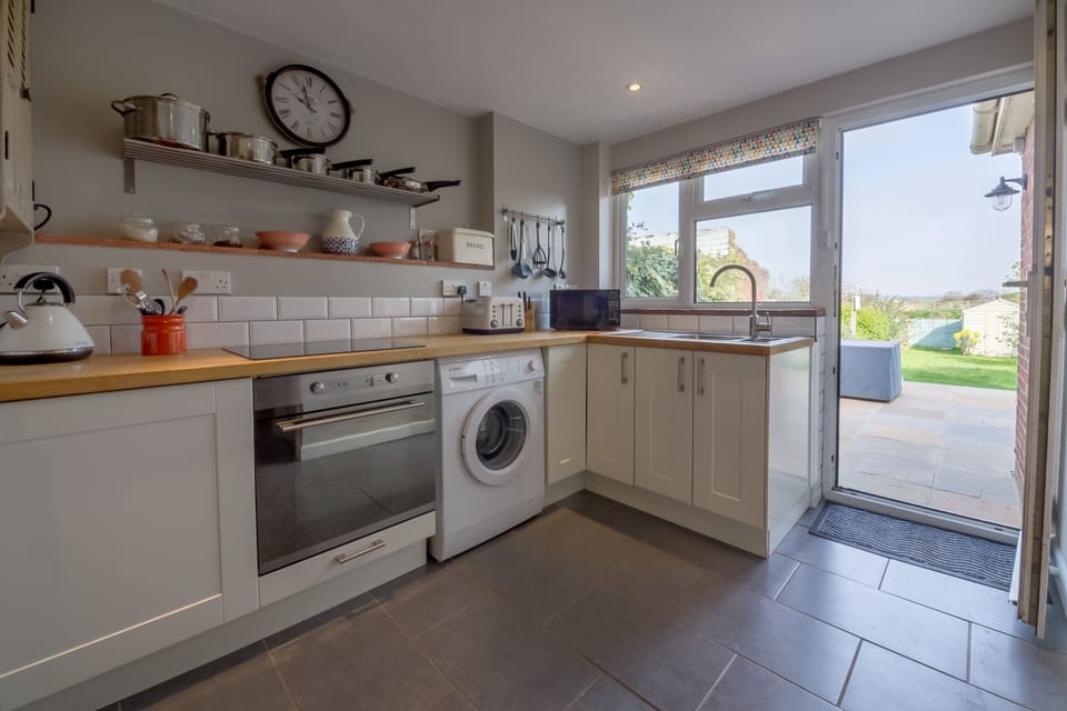 Ground floor: Kitchen with back door leading to garden