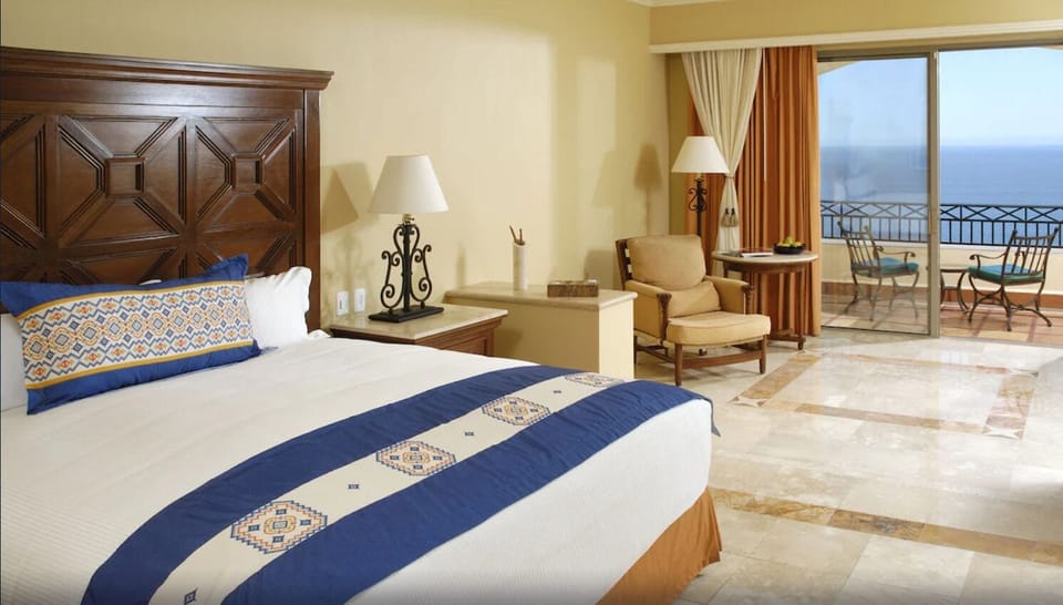 Jr Suite with 1 King Bed