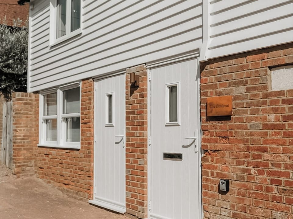 Exterior | The Lookout - Tenterden Retreats, Tenterden
